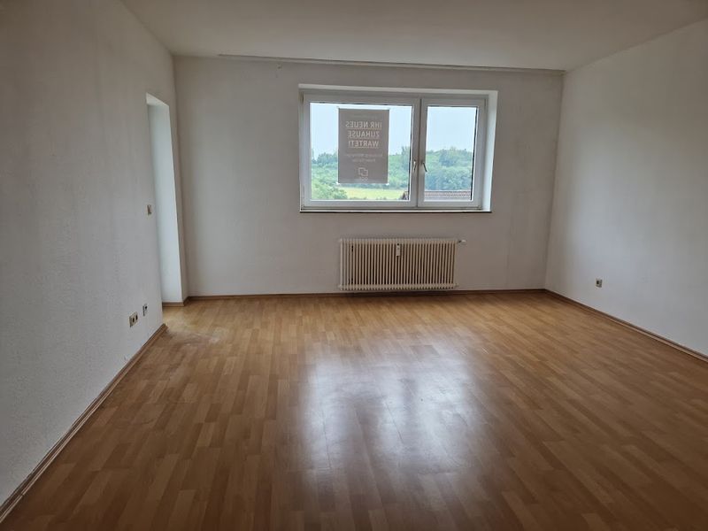 Ruhig wohnen in Grünen! 3-Zimmer-Wohnung in Bergneustadt-Hackenberg!